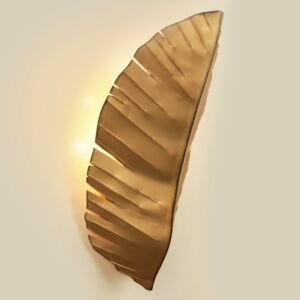 Banana Leaf 3-Light Wall Sconce in Gold