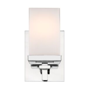 Maddox 1-Light Wall Sconce in Chrome