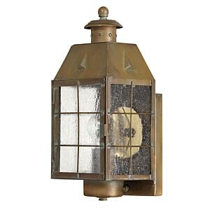 Hinkley Nantucket 1-Light Outdoor Light In Aged Brass