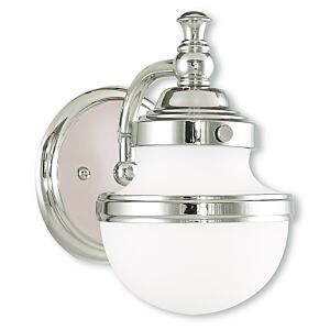 Oldwick 1-Light Bathroom Vanity Light in Polished Chrome