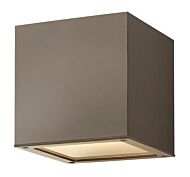 Hinkley Kube Outdoor Light In Bronze